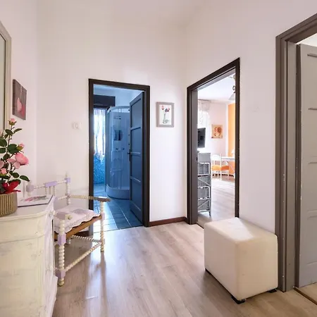 Dolce Apartment *